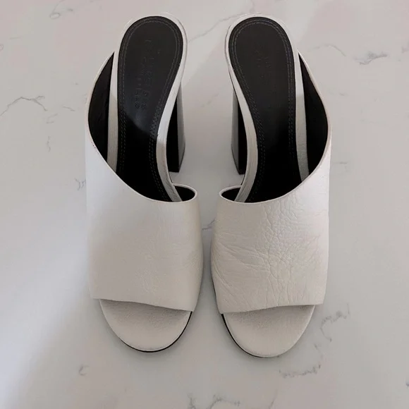 Mercedes Castillo white grained calf sandals - Picture 3 of 6